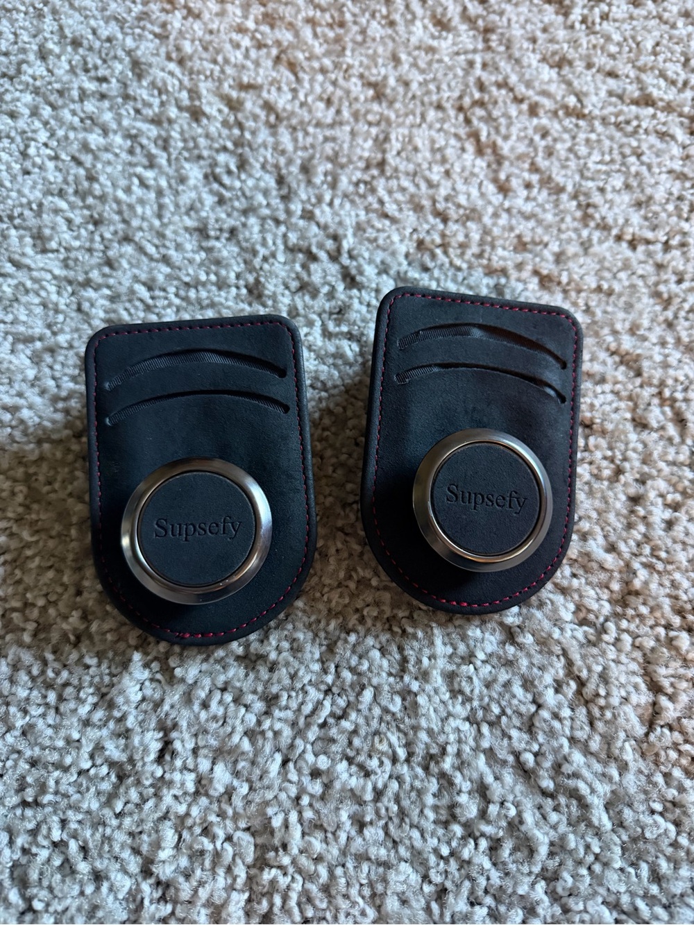 Sunglasses holder for car sun visor